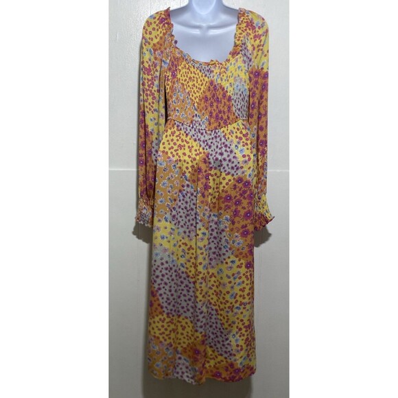 Easel Dress Womens Medium Patchwork Ditsy Floral On/Off Shoulder Smocked Midi - Picture 6 of 8